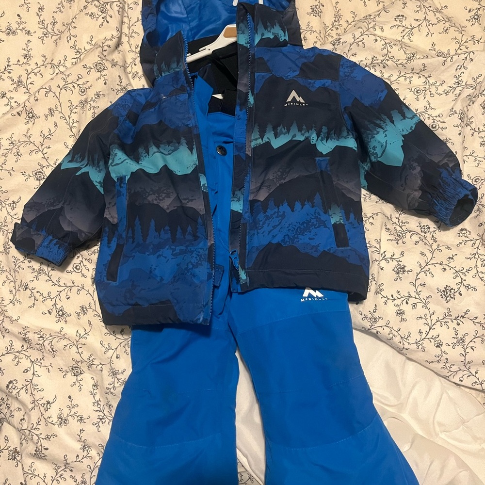 Toddler Blue Mountain Print Matching Set